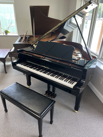 2001 Yamaha C2 grand with SILENT feature - Grand Pianos